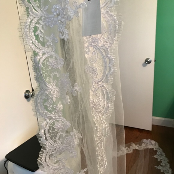 Long Veil main image 7